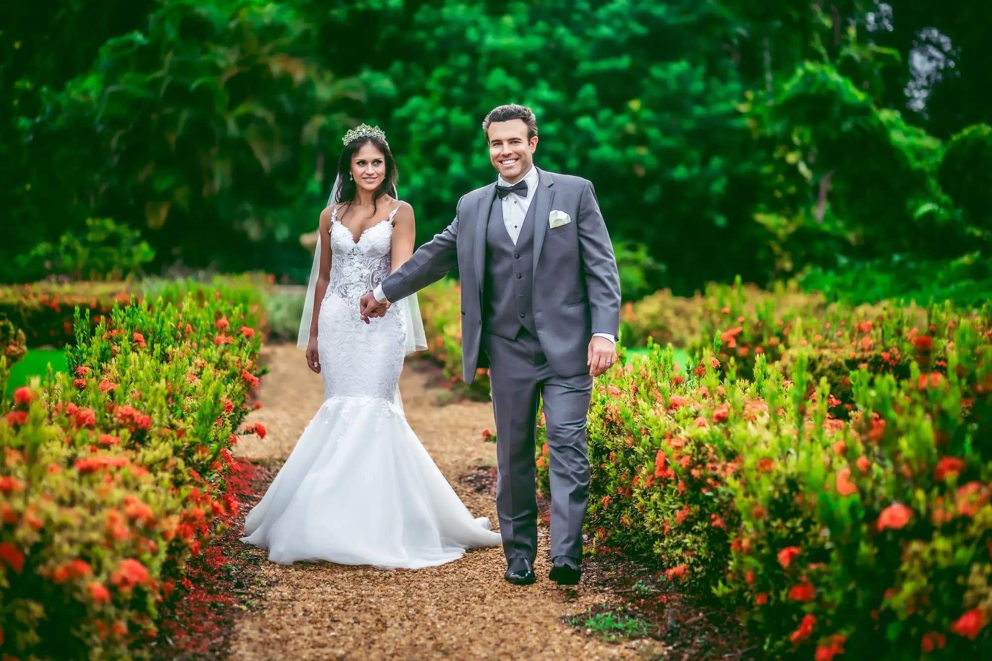 South Florida wedding photographer capturing candid ceremony moment